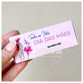 Esmalte na caixa triangulo personalizada dia das mães